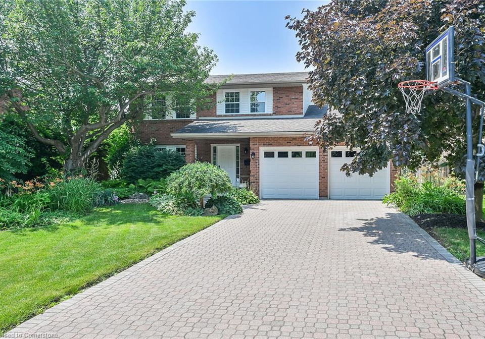 6-tinder-lane-ancaster-ontario-40747082