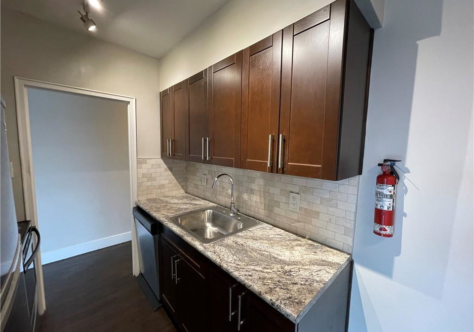 326-hunter-street-e-hamilton-ontario-40747148