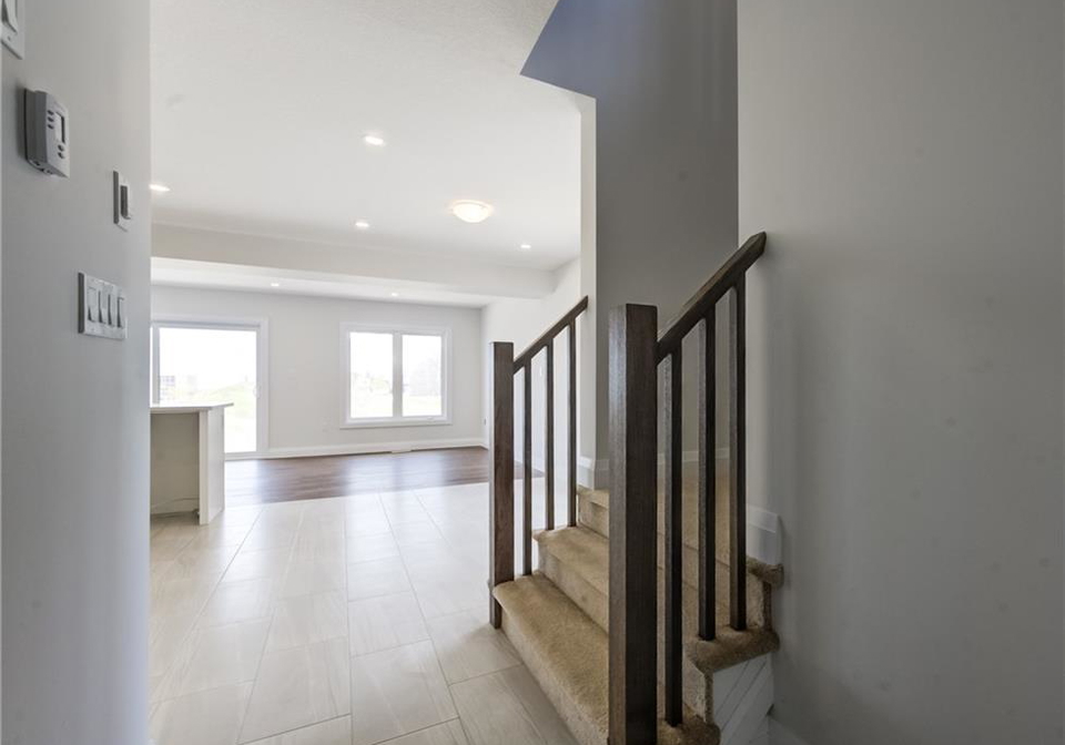 1501-dunkirk-avenue-woodstock-ontario-40747186