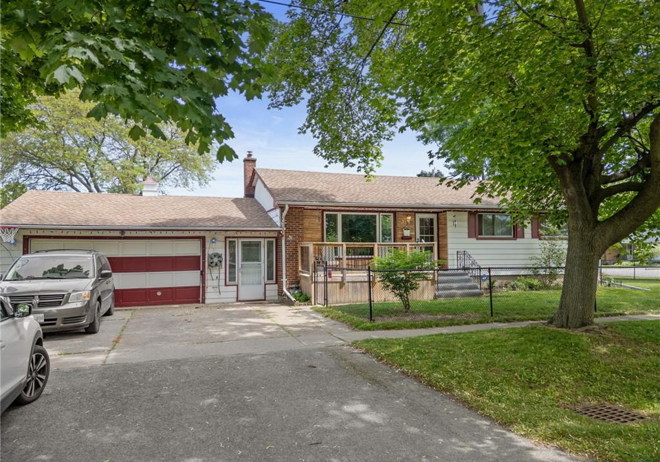 31-thompson-avenue-st-catharines-ontario-40747206