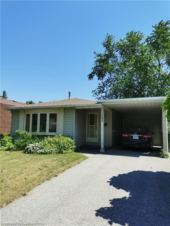132-christopher-drive-waterloo-ontario-40747213