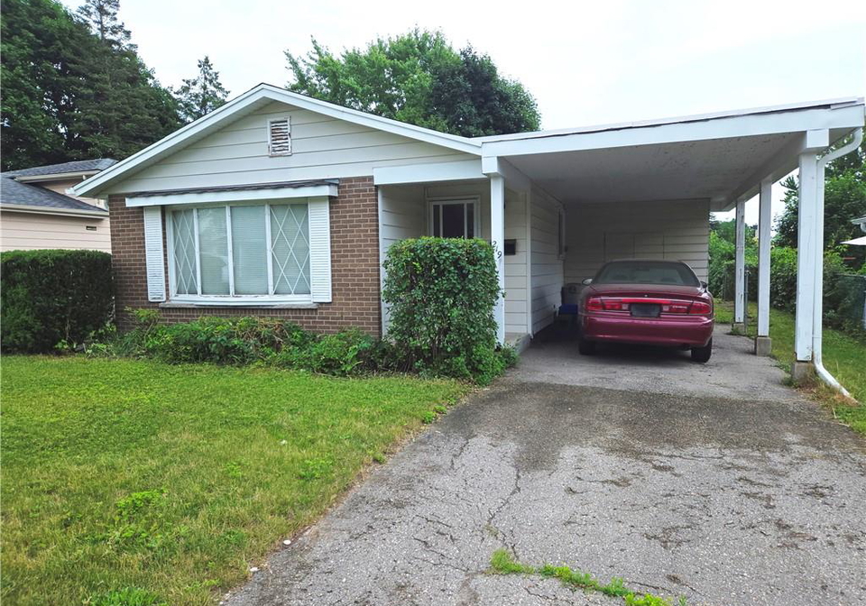 219-huntingdon-crescent-waterloo-ontario-40747313