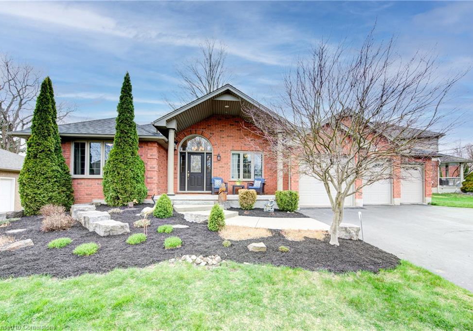 7-burnside-drive-ayr-ontario-40747381