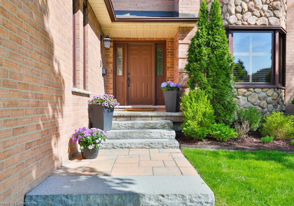 1910-stoneybrook-court-mississauga-ontario-40747471