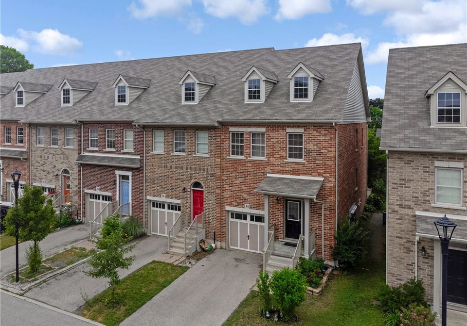 34-robert-peel-road-kitchener-ontario-40747478