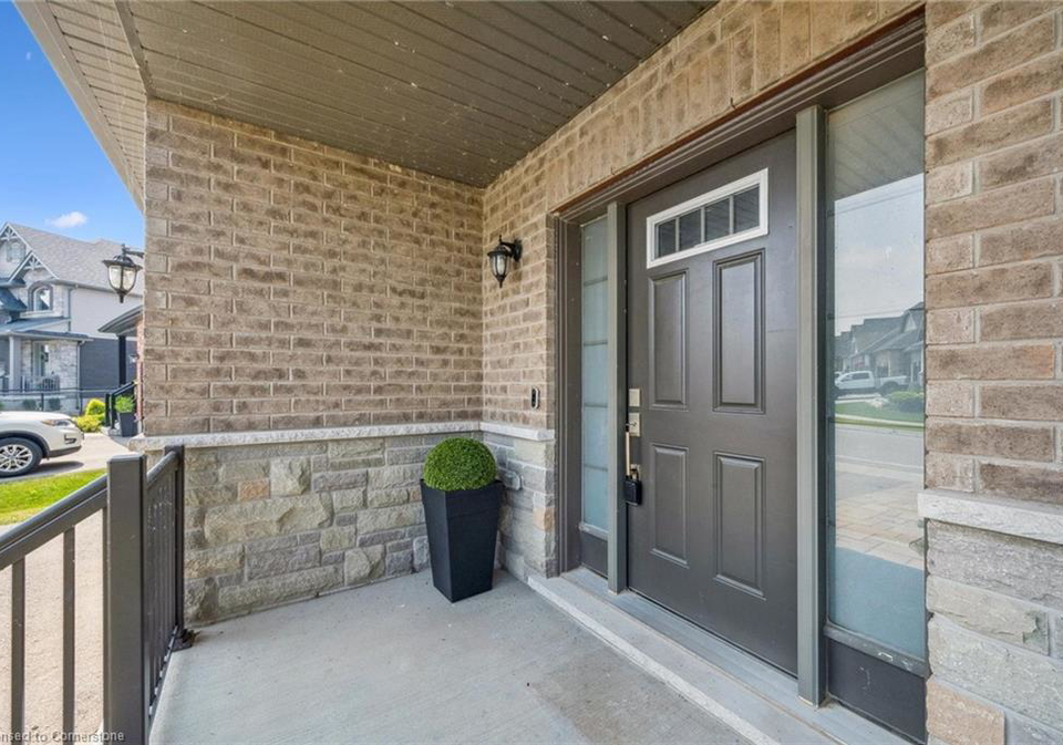 95-snyder-avenue-n-elmira-ontario-40747483
