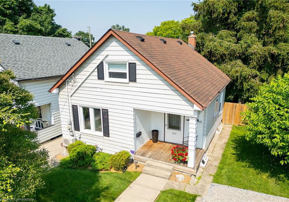 632-lowther-street-s-cambridge-ontario-40747500