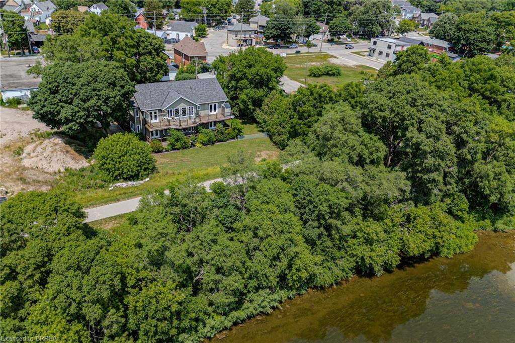 192-grand-river-avenue-brantford-ontario-40747531