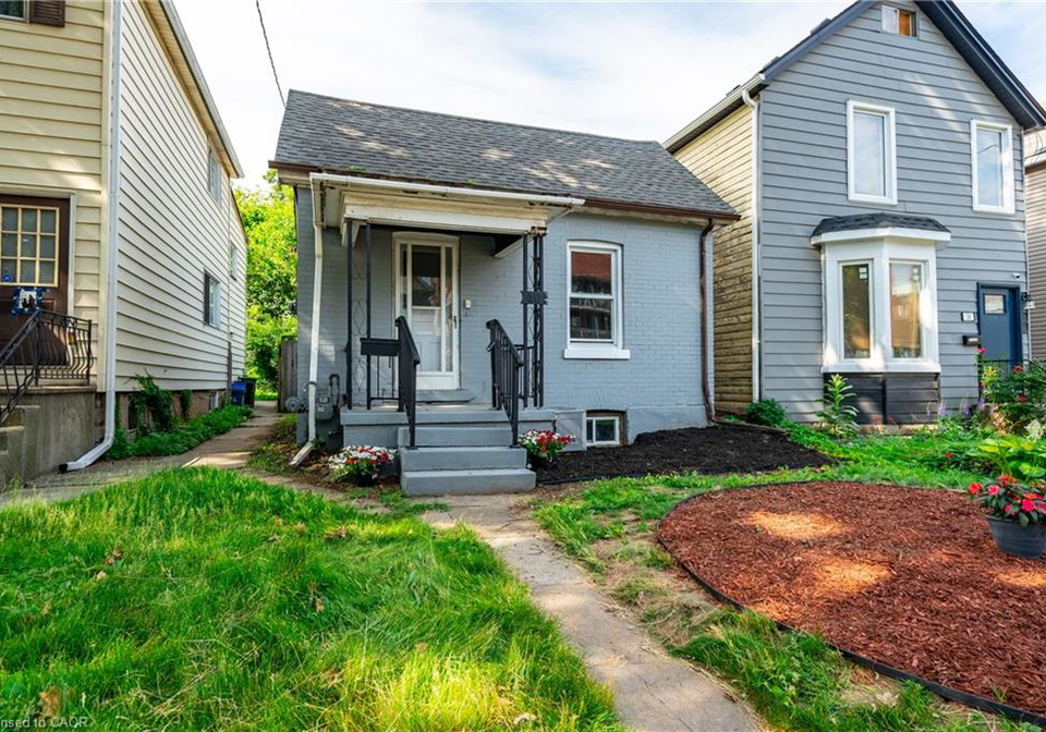 40-aikman-avenue-hamilton-ontario-40747542