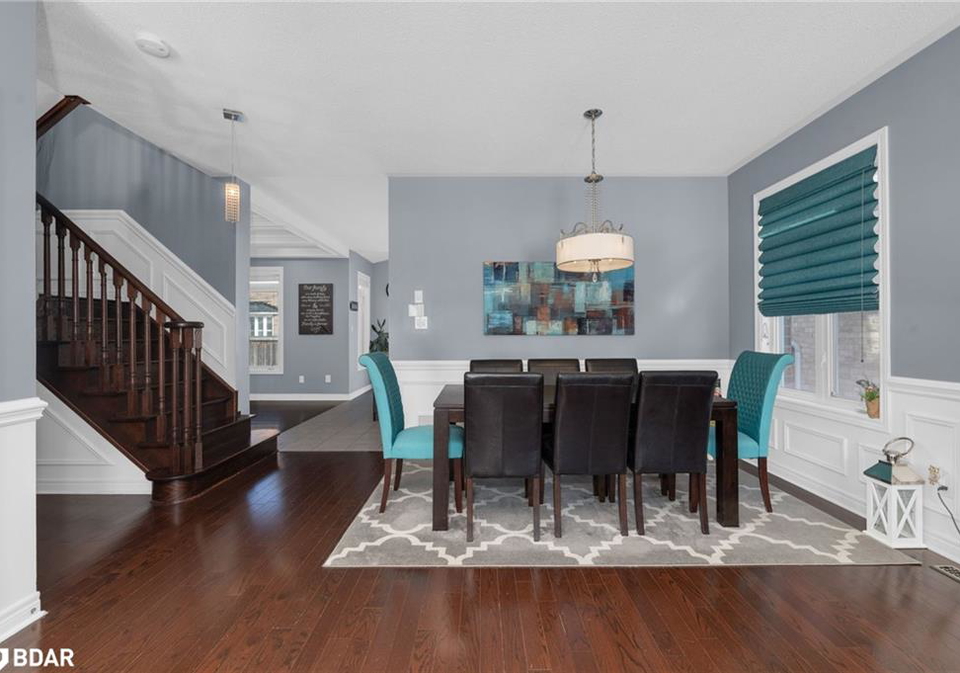 23-mccann-crescent-bradford-ontario-40747617