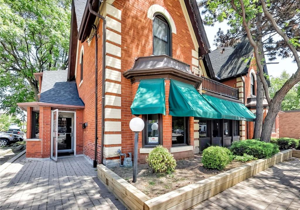 51-augusta-street-hamilton-ontario-40747722
