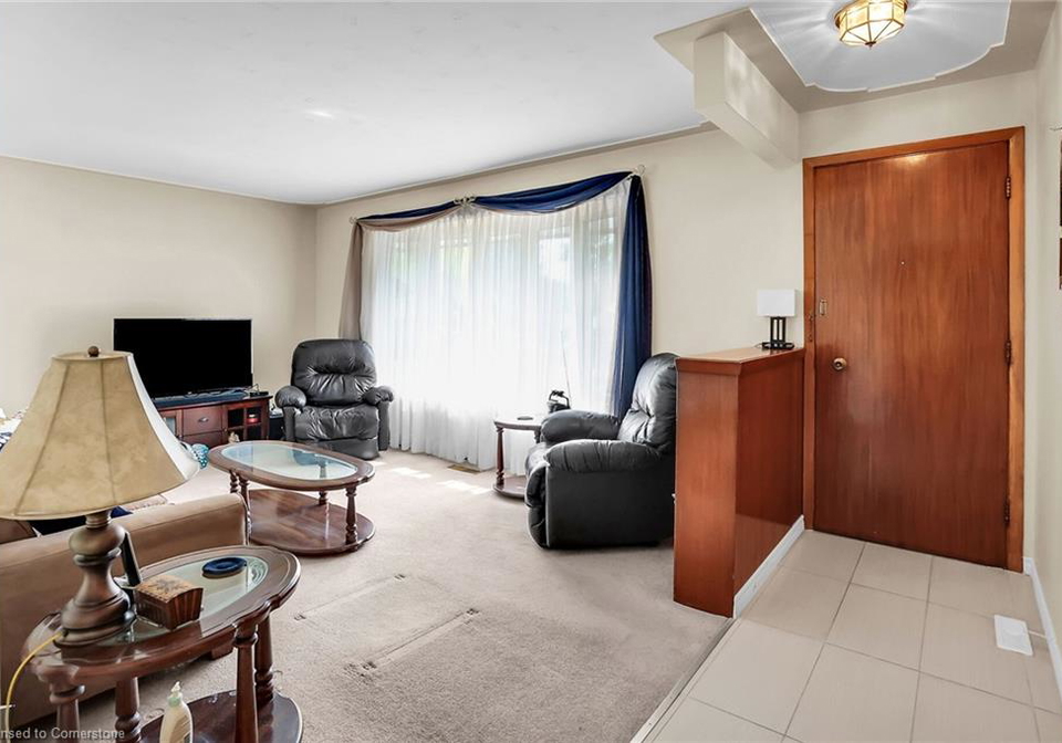 4088-barry-drive-beamsville-ontario-40747768