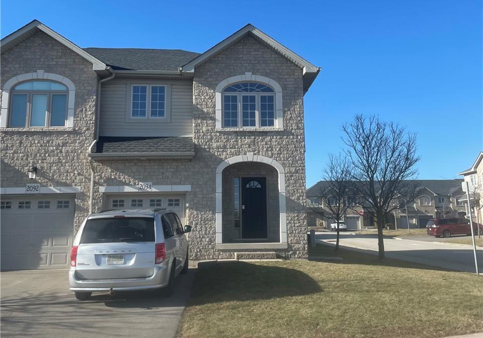 2094-english-crescent-burlington-ontario-40747804