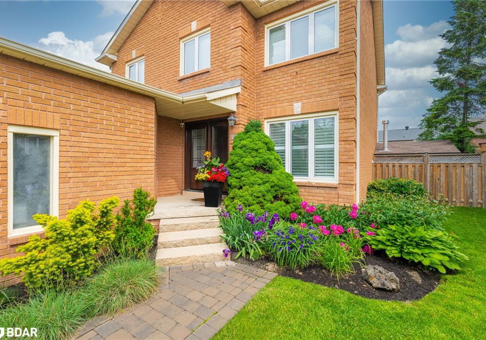 51-roane-avenue-georgetown-ontario-40747840