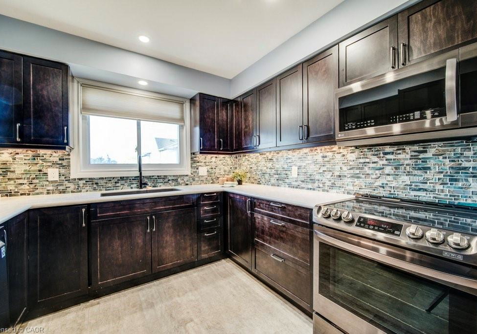 589-beechwood-drive-waterloo-ontario-40747922