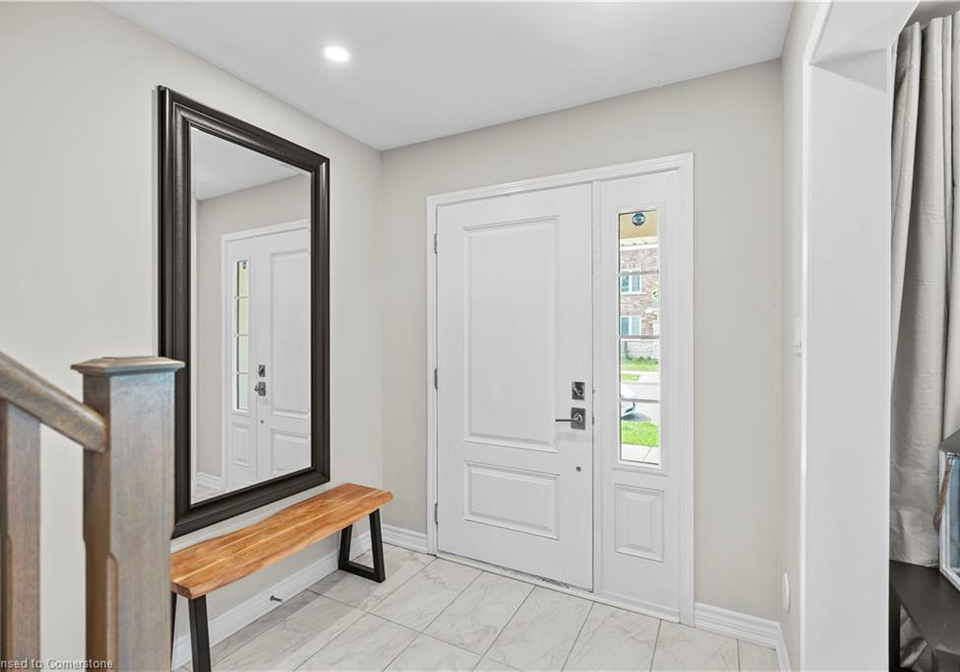 352-timberland-gate-gate-oakville-ontario-40747931