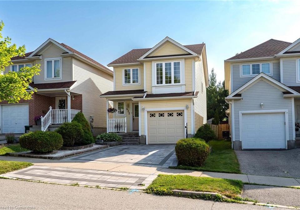 632-royal-fern-street-waterloo-ontario-40748064