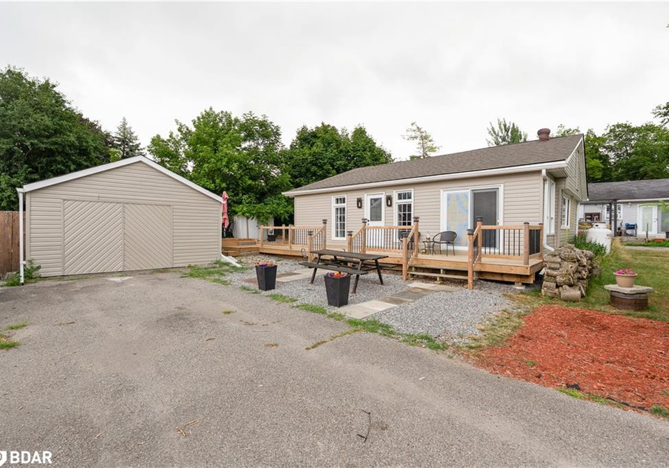 16-third-street-dunsford-ontario-40748120