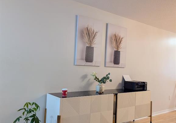 10-polar-bear-place-brampton-ontario-40748142