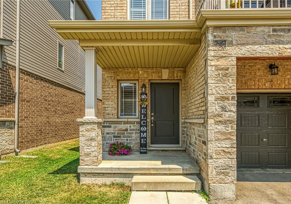 53-crossings-way-hamilton-ontario-40748229