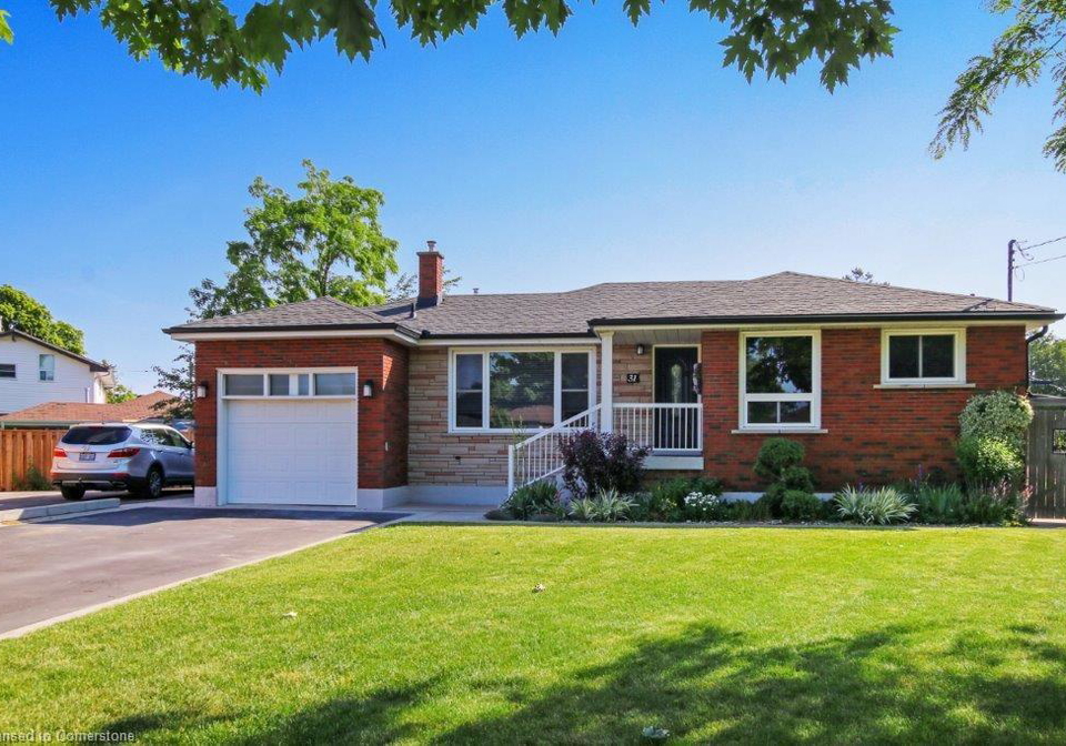 31-fern-place-hamilton-ontario-40748295