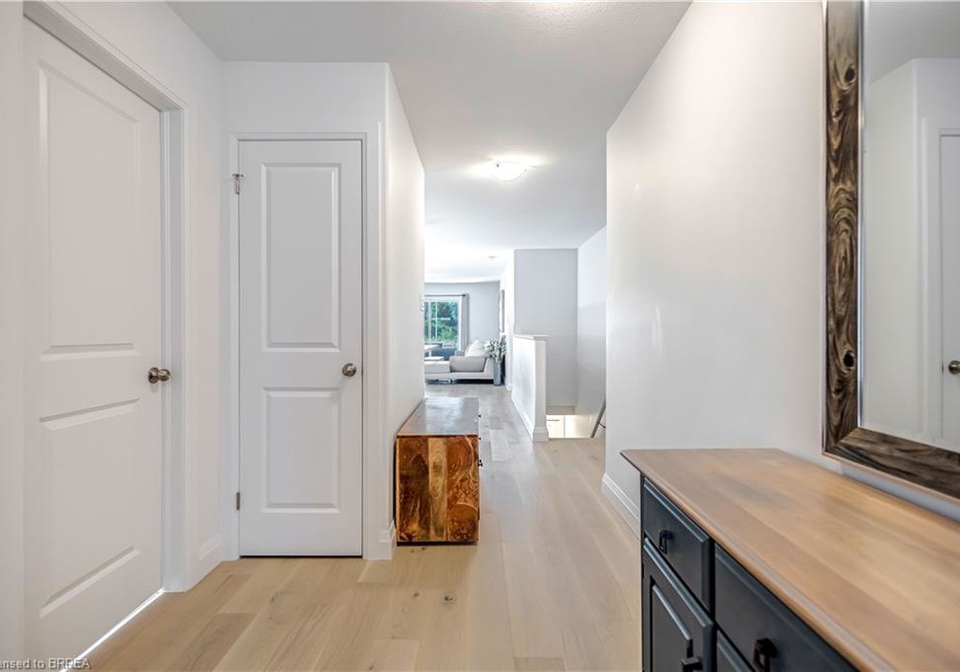 15-peachleaf-lane-waterford-ontario-40748322