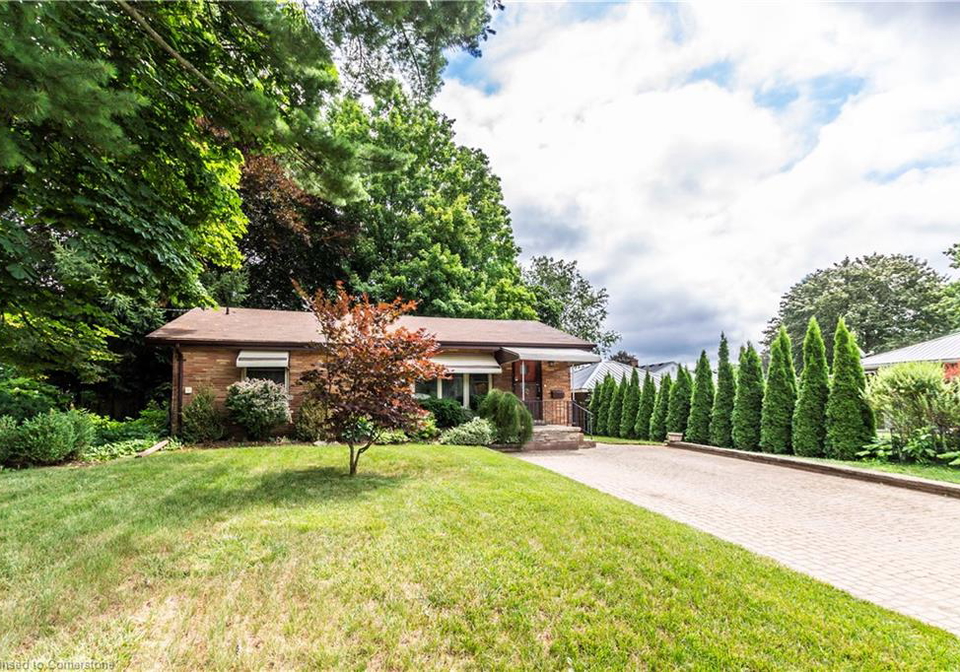 5-pinehurst-avenue-simcoe-ontario-40748372