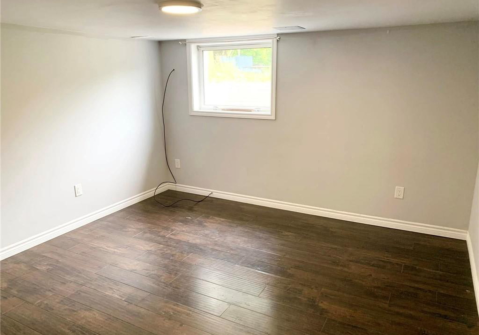 563-frederick-street-kitchener-ontario-40748393