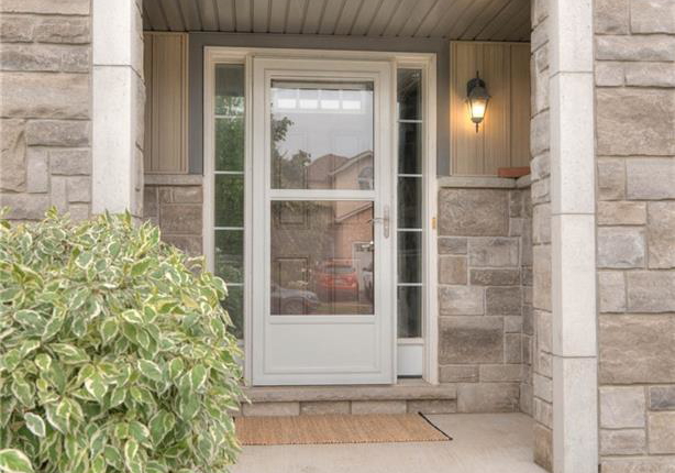 521-windflower-crescent-kitchener-ontario-40748415