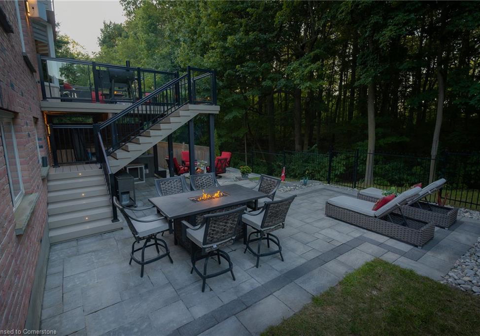 532-woodfield-court-kitchener-ontario-40748460