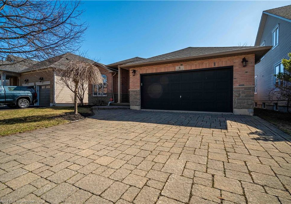 6-blackburn-lane-mount-hope-ontario-40748644