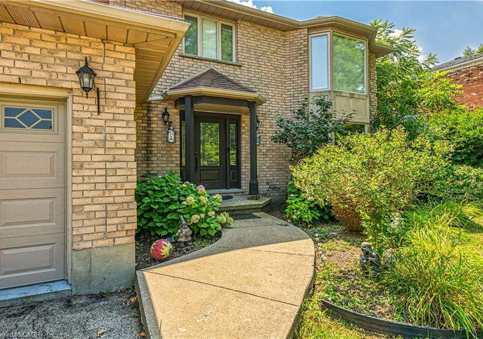 259-haddington-street-caledonia-ontario-40748660