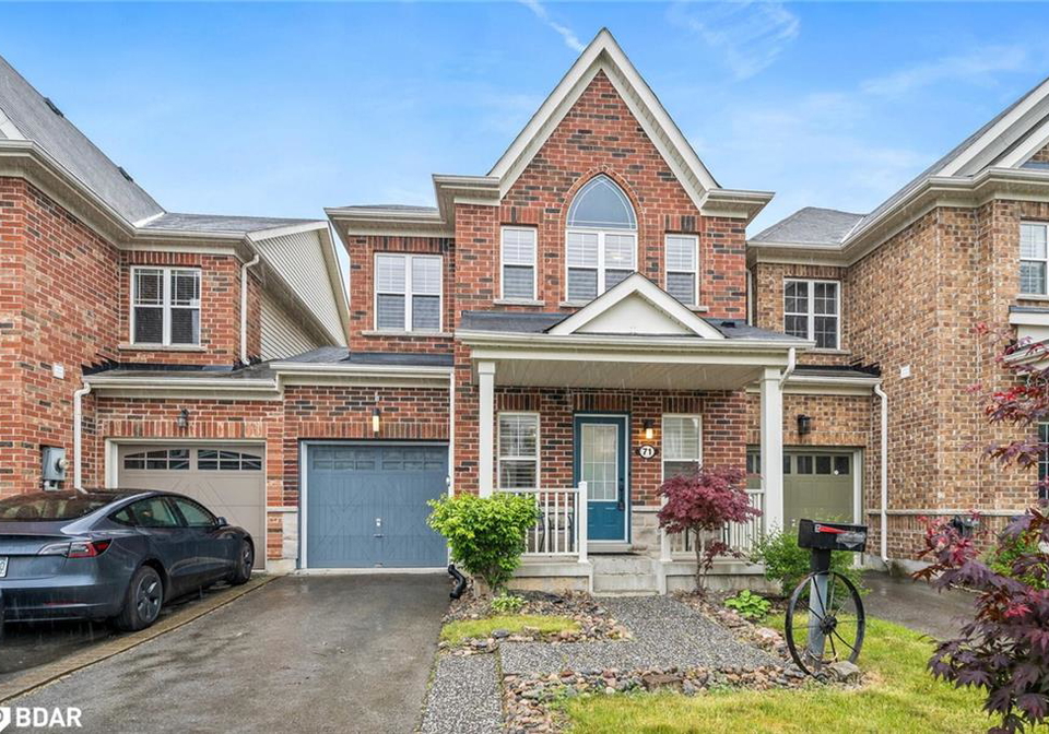 71-lupo-drive-waterdown-ontario-40748665