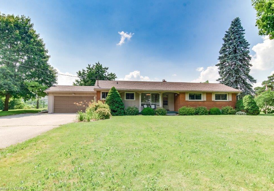 74-curtis-avenue-s-paris-ontario-40748712
