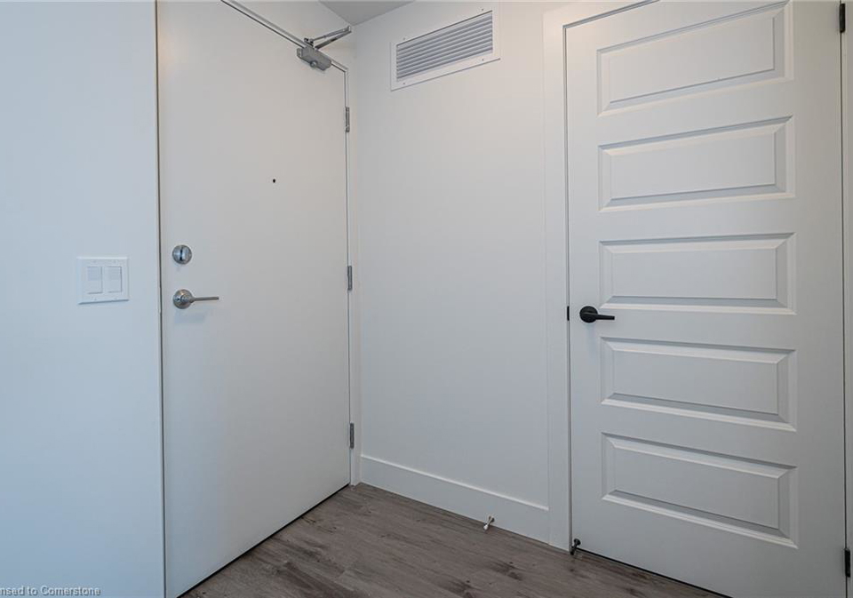 103-roger-street-kitchener-ontario-40748715