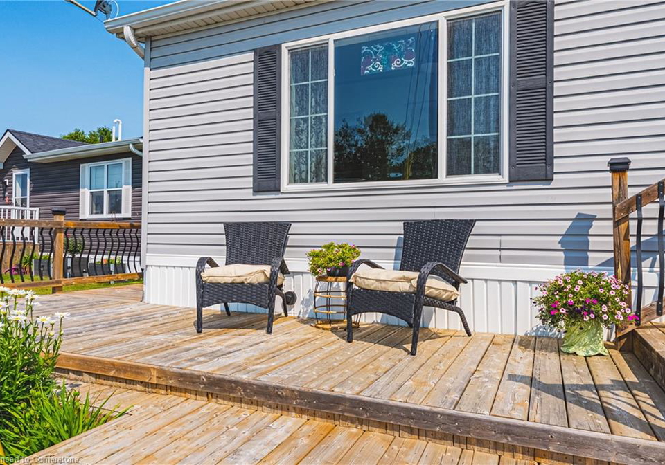 21-elm-street-pvt-private-puslinch-ontario-40748883