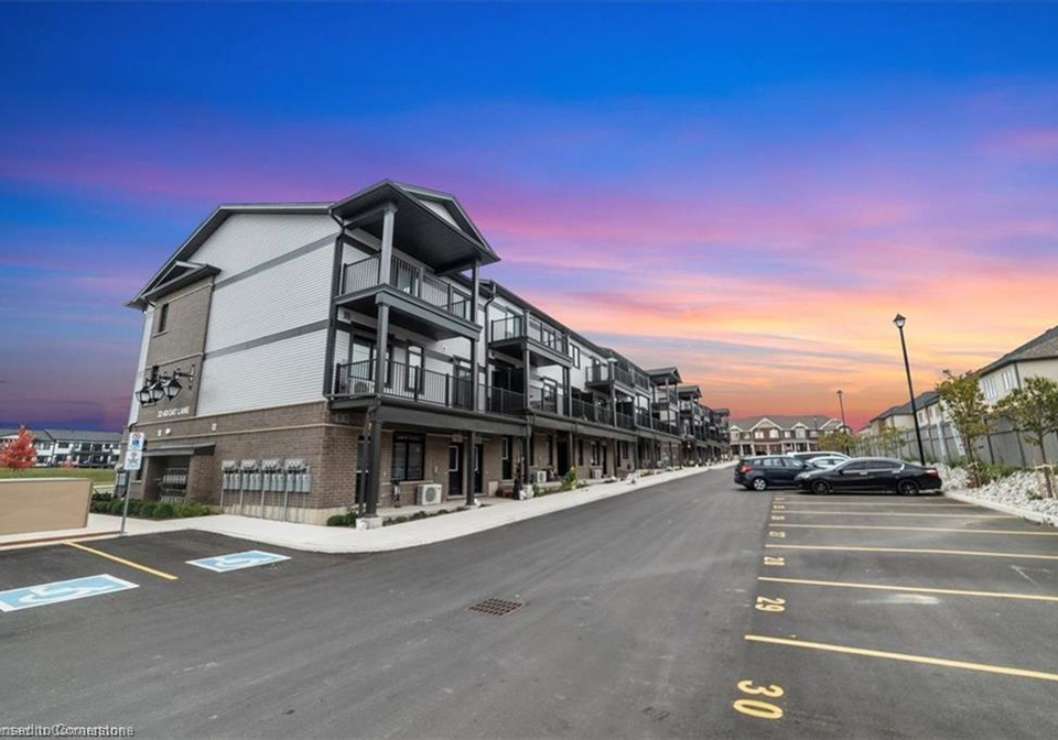 86-oat-lane-kitchener-ontario-40748885