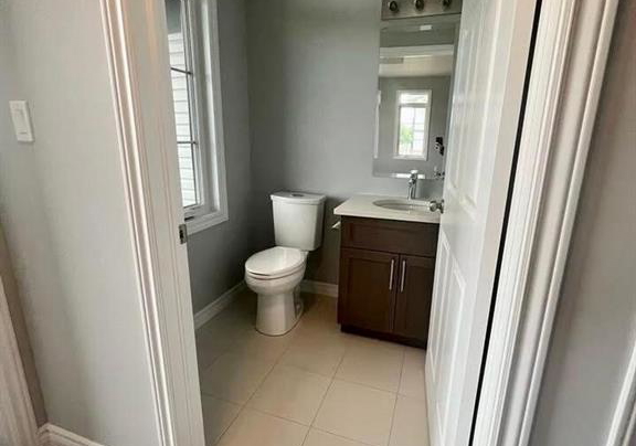 86-oat-lane-kitchener-ontario-40748885