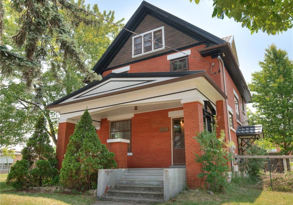 235-hoffman-street-kitchener-ontario-40748923