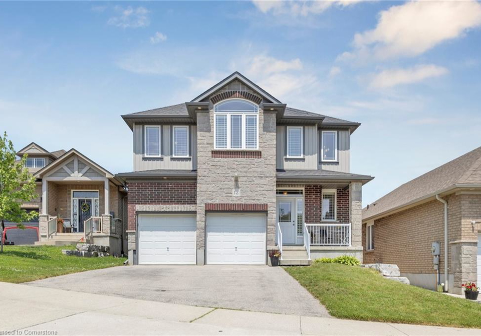 12-gouda-place-cambridge-ontario-40748961