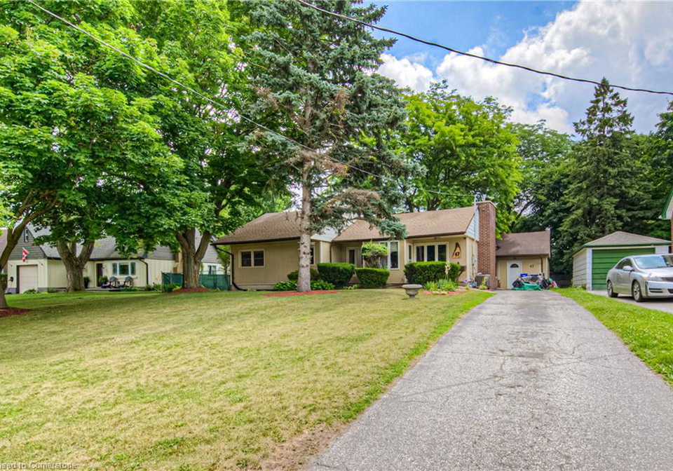 47-belleview-avenue-kitchener-ontario-40748990
