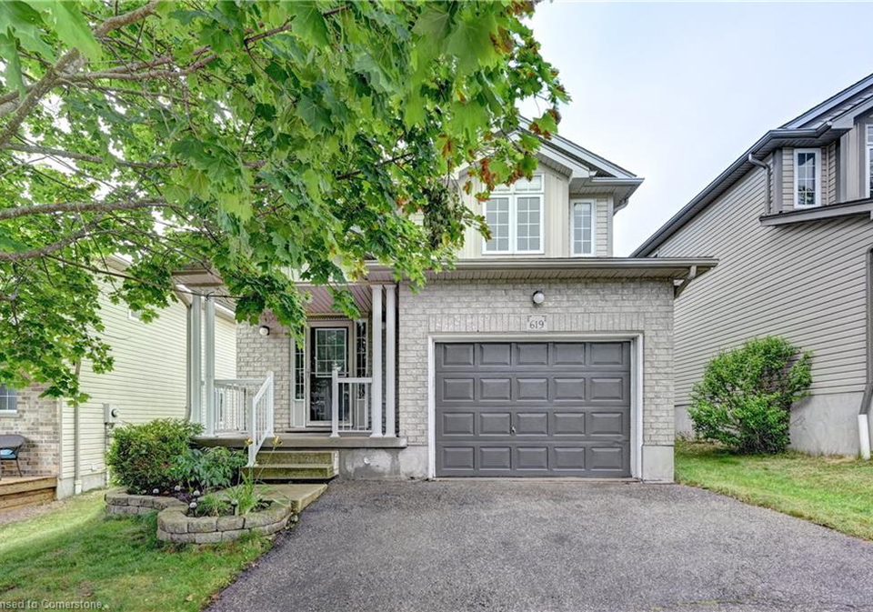 619-mountain-maple-avenue-waterloo-ontario-40749018