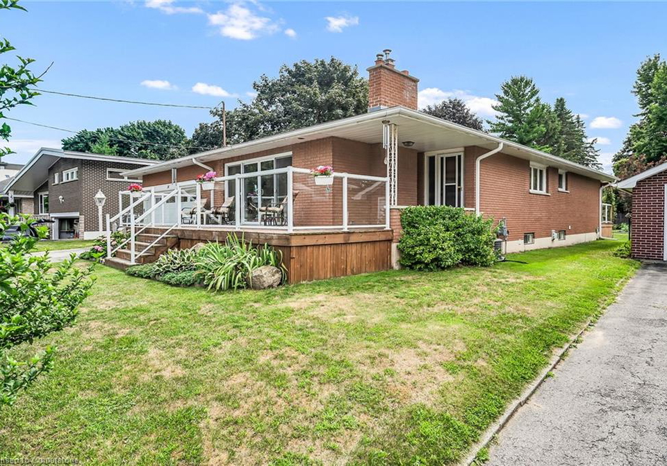 14-payne-avenue-simcoe-ontario-40749141