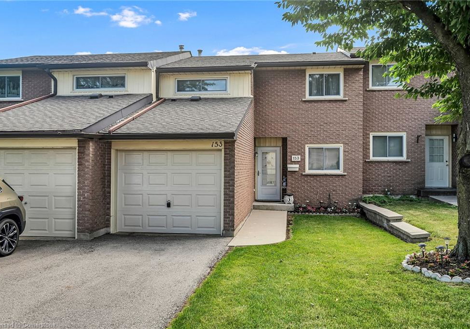 11-queenslea-drive-hamilton-ontario-40749203