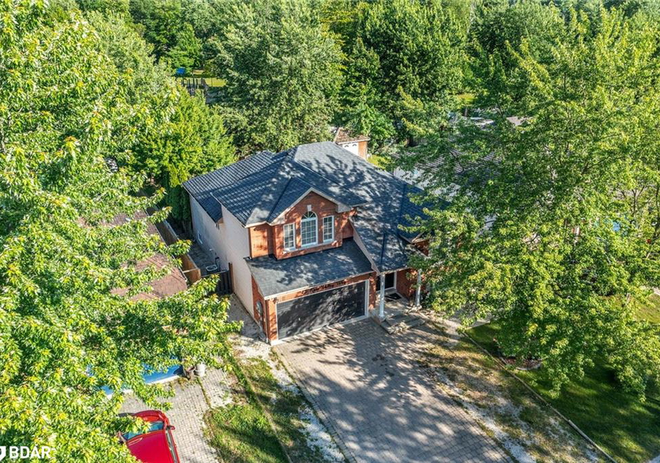15-rose-valley-way-simcoe-ontario-40749255