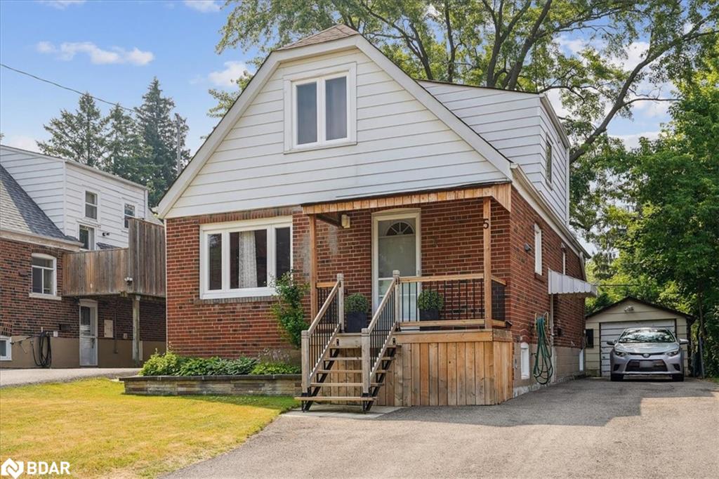 5-radnor-avenue-dorset-ontario-40749263