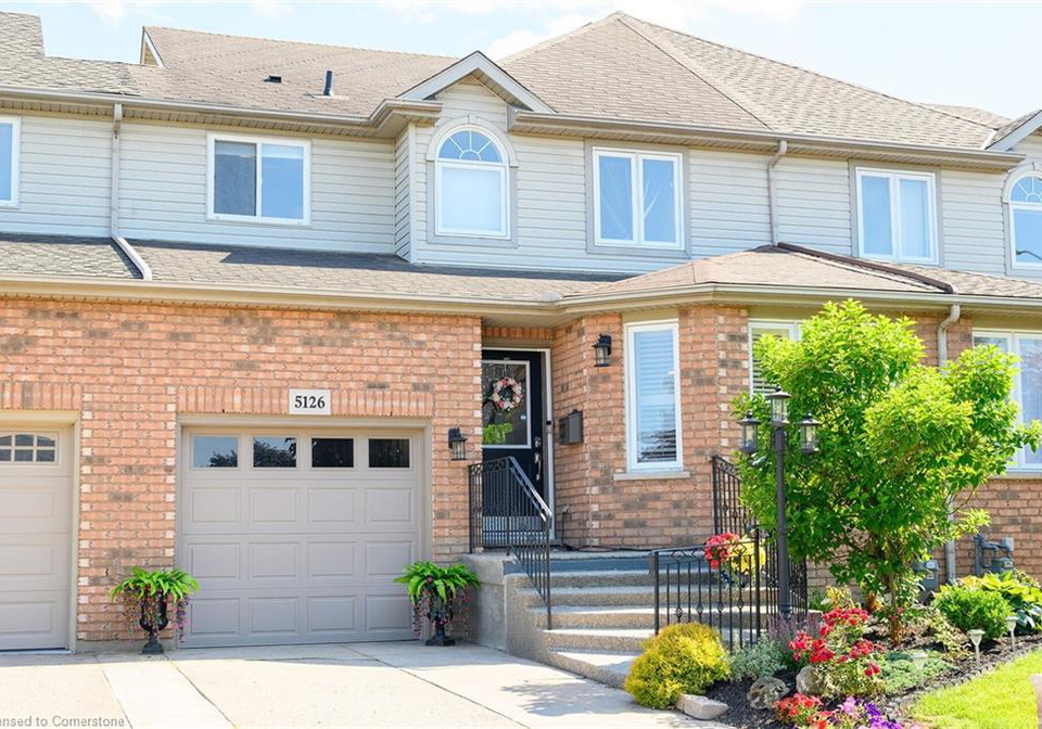 5126-st-georges-drive-beamsville-ontario-40749290