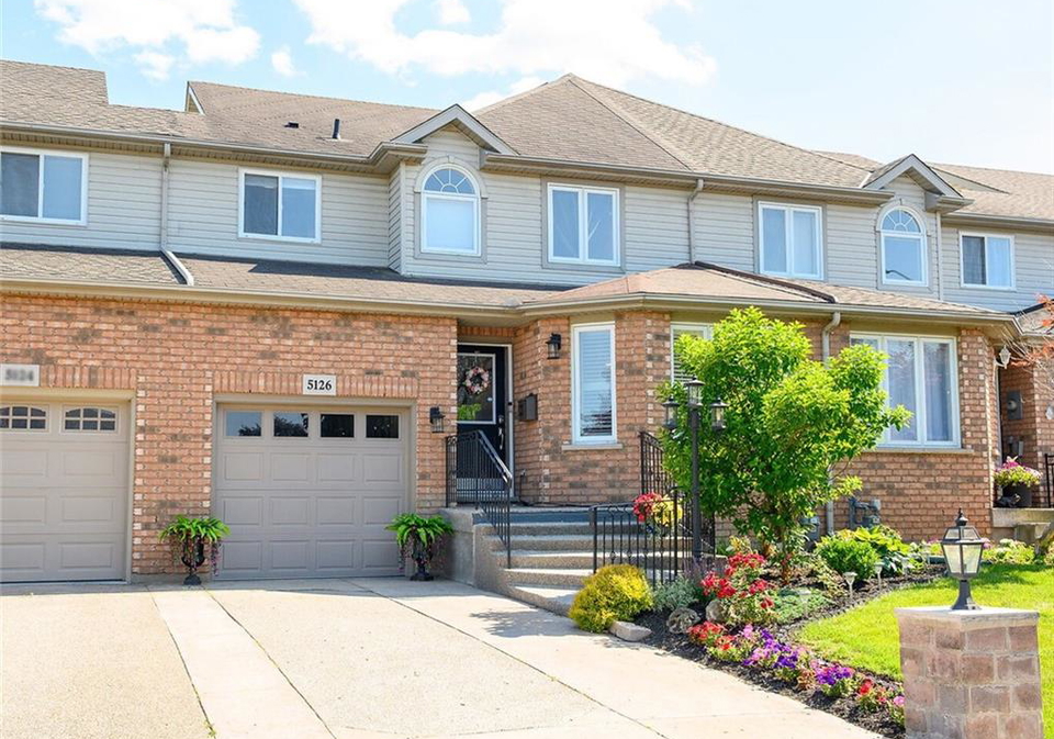 5126-st-georges-drive-beamsville-ontario-40749290