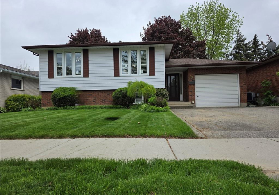 39-wildflower-lane-brantford-ontario-40749317