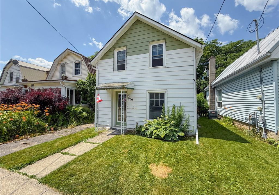 256-head-street-s-simcoe-ontario-40749366